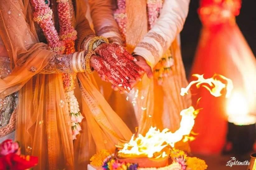 Best Hindi pandit for marriage puja in Bangalore