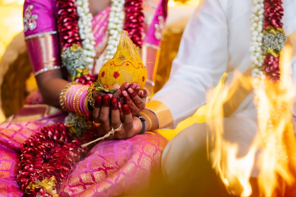 Best Hindi pandit for marriage puja in Bangalore